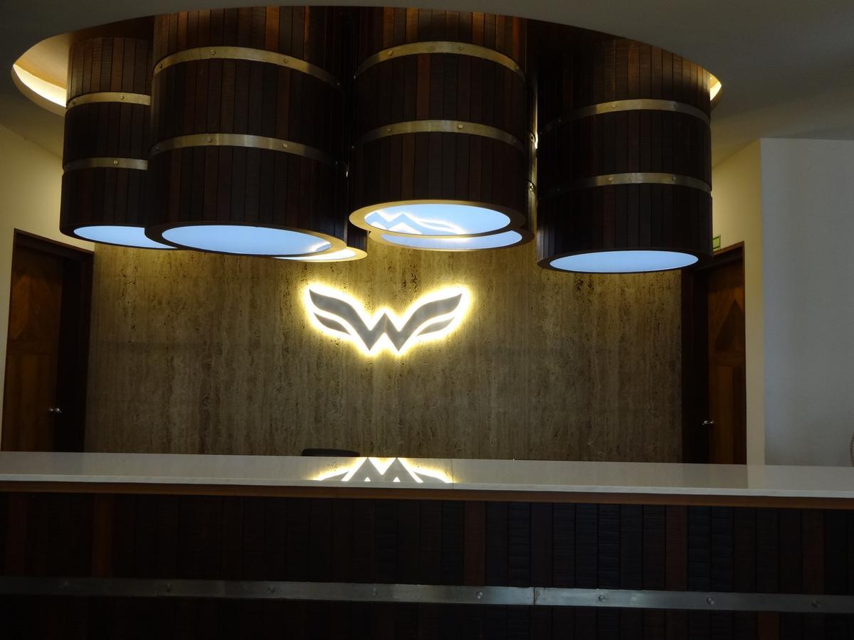Woodies Bleisure Hotel Kozhikode Exteriör bild