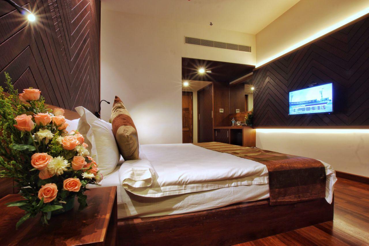 Woodies Bleisure Hotel Kozhikode Exteriör bild